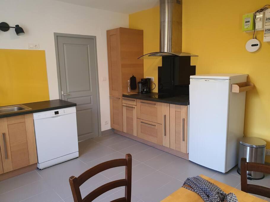 Hericourt  Le Tournesol, Appartement T1 Bis מראה חיצוני תמונה